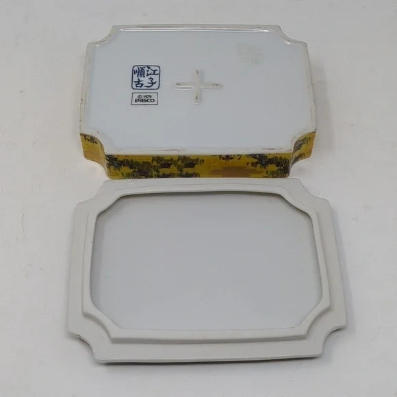 Trinket Box Ceramic Cover Floral Purple Iris Enesco 1979 Jewelry Yellow Gold 6" - Picture 8 of 9